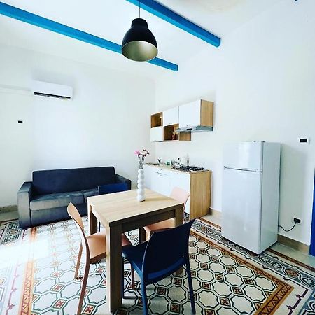 Oltremare Apartments ซานตาฟลาวิอา ภายนอก รูปภาพ